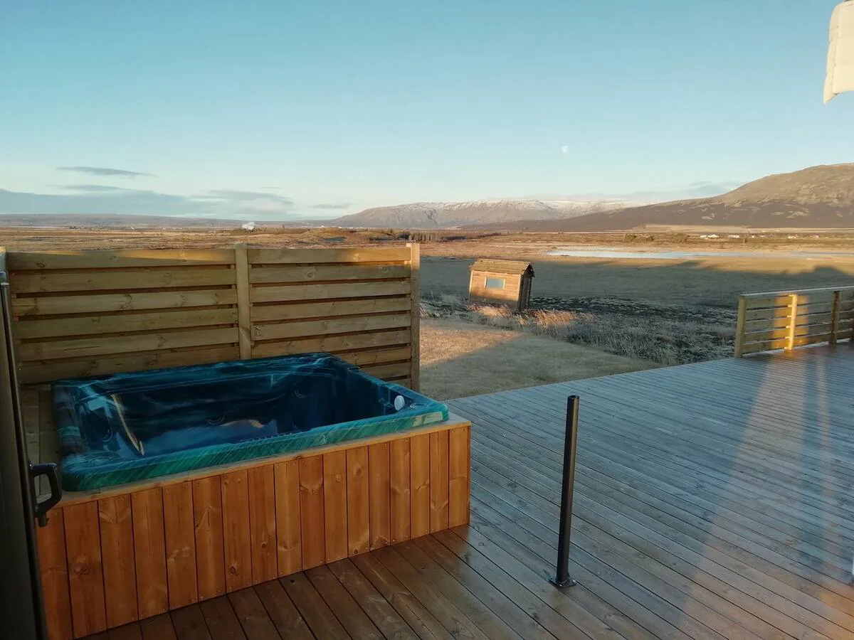Little Blue House Iceland — exterior 11