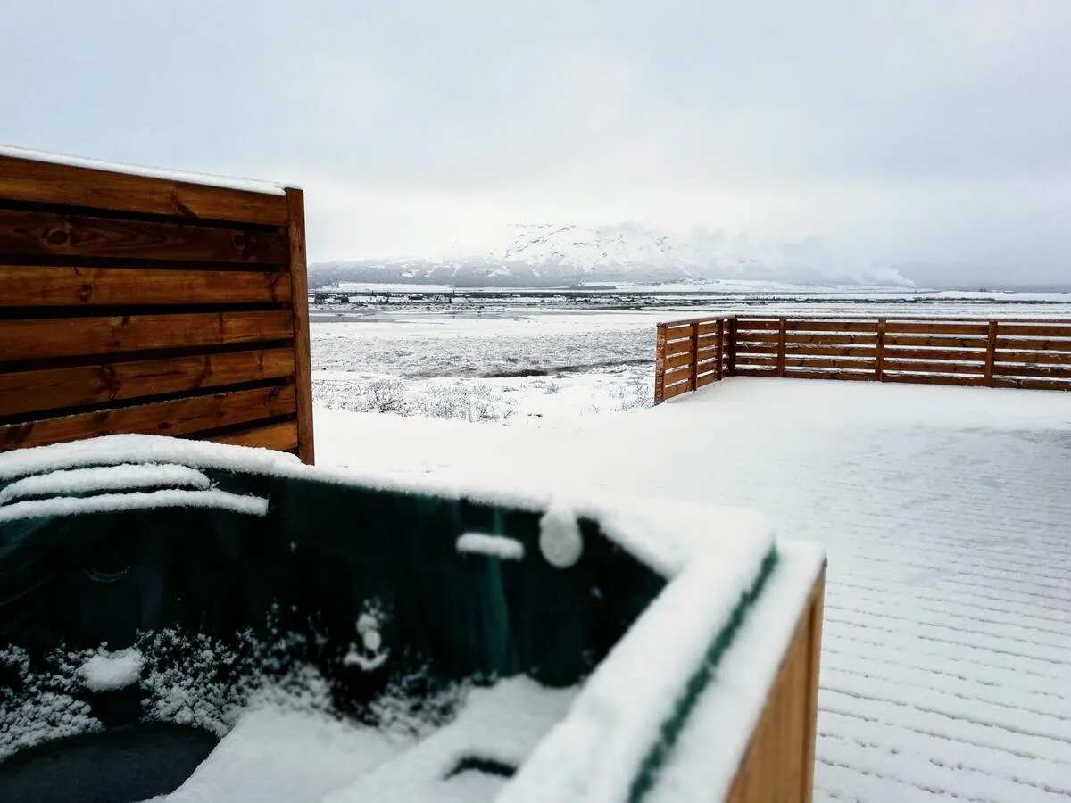 Little Blue House Iceland — exterior 15