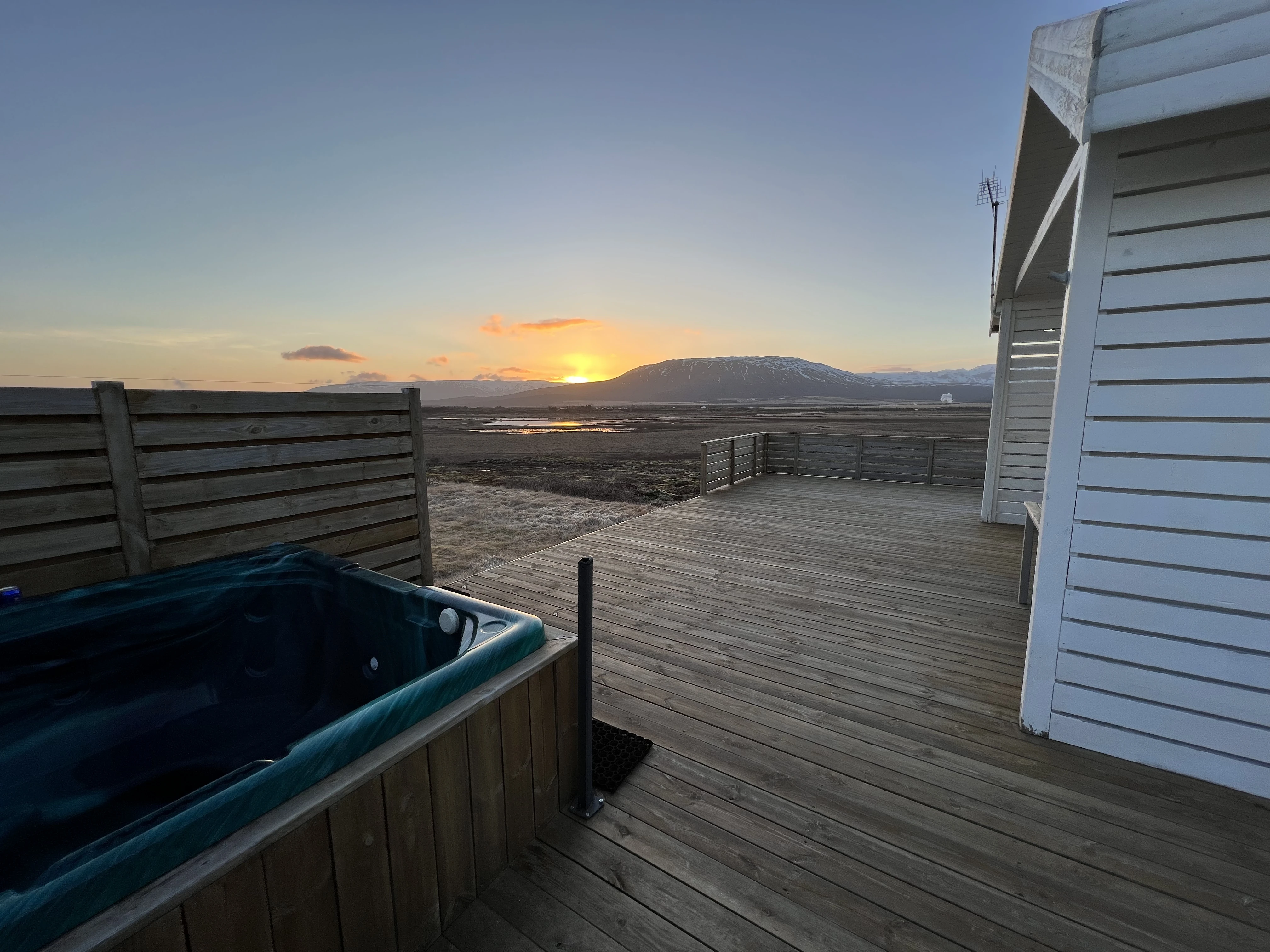 Little Blue House Iceland — exterior 16