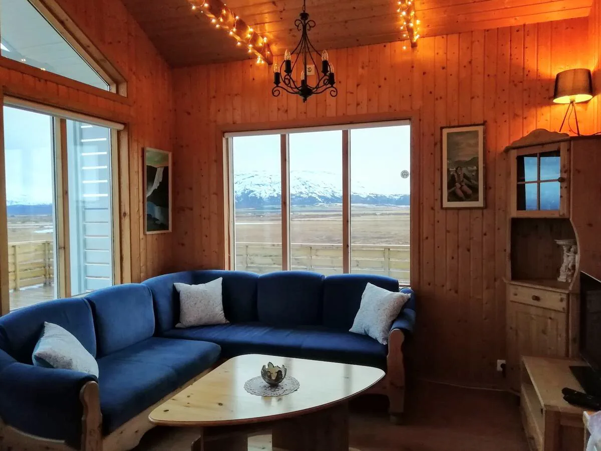 Little Blue House Iceland — living 3